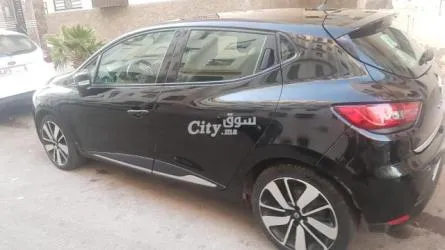 CLIO 4 - INTENSE - MANUEL - 77000 KM - 2