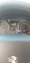 Voiture peugeot dans un excellent état
