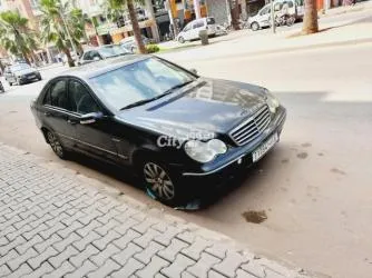 C220 mercedes - 2