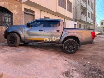 Nissan navara - 4