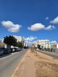 VEND MON MAGASIN, 4 RIDEAUX, 2 FAçADES, SUR DOUBLE VOIE