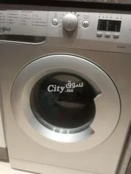 Machine a laver de 2 mois 2400