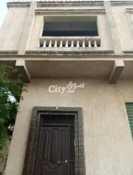 Maison et terre près de la plage à kaaasres