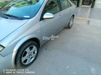 Nissan Primera - 4