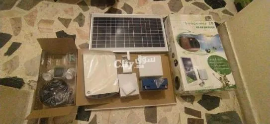 الطاقة الشمسية مع إ****سوارتها