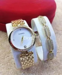 ساعة كلاص وكورميط من اسي الن****يودبال مكيتبدلش لونهم