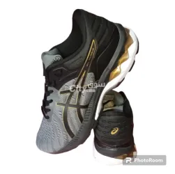 سبرديلة Asics جودة وخفيفة في المشي