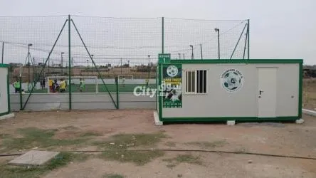 Vente station service+terrains mini-foot gazon synthétique - 3