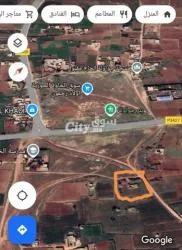 أرض للبيع فيها دار الملكية للبيع