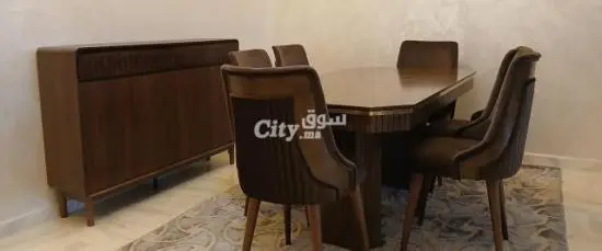 طاولة أكل مع خزانة جانبية - 2