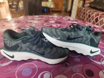 Basket nike motiva