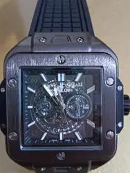 hublot SQUARE BANG AU 750 titanum - 2